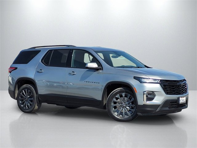 Certified 2023 Chevrolet Traverse RS w/ LPO, Floor Liner Package