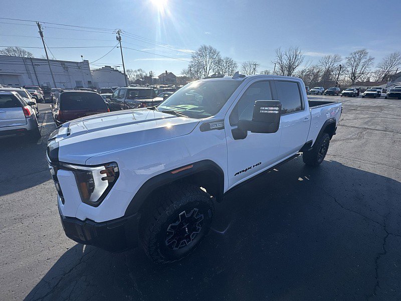 New 2026 GMC Sierra 2500 AT4X w/ LPO, Black Badging Package image 17