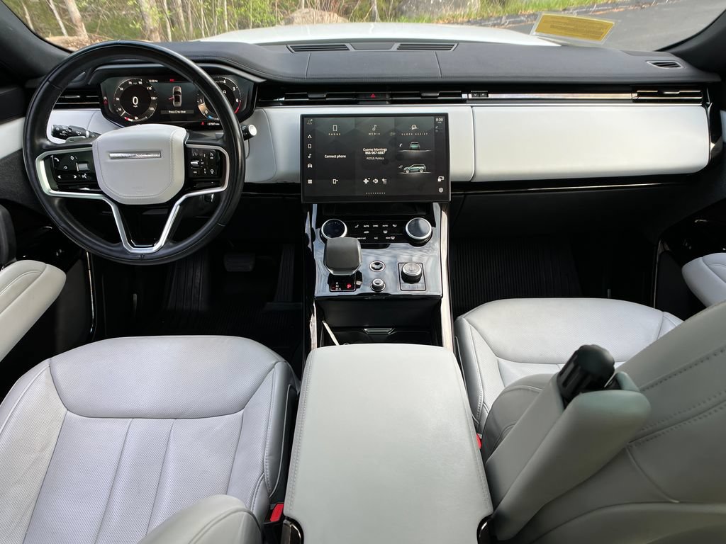 Used 2023 Land Rover Range Rover Sport SE AWD/4WD image 13