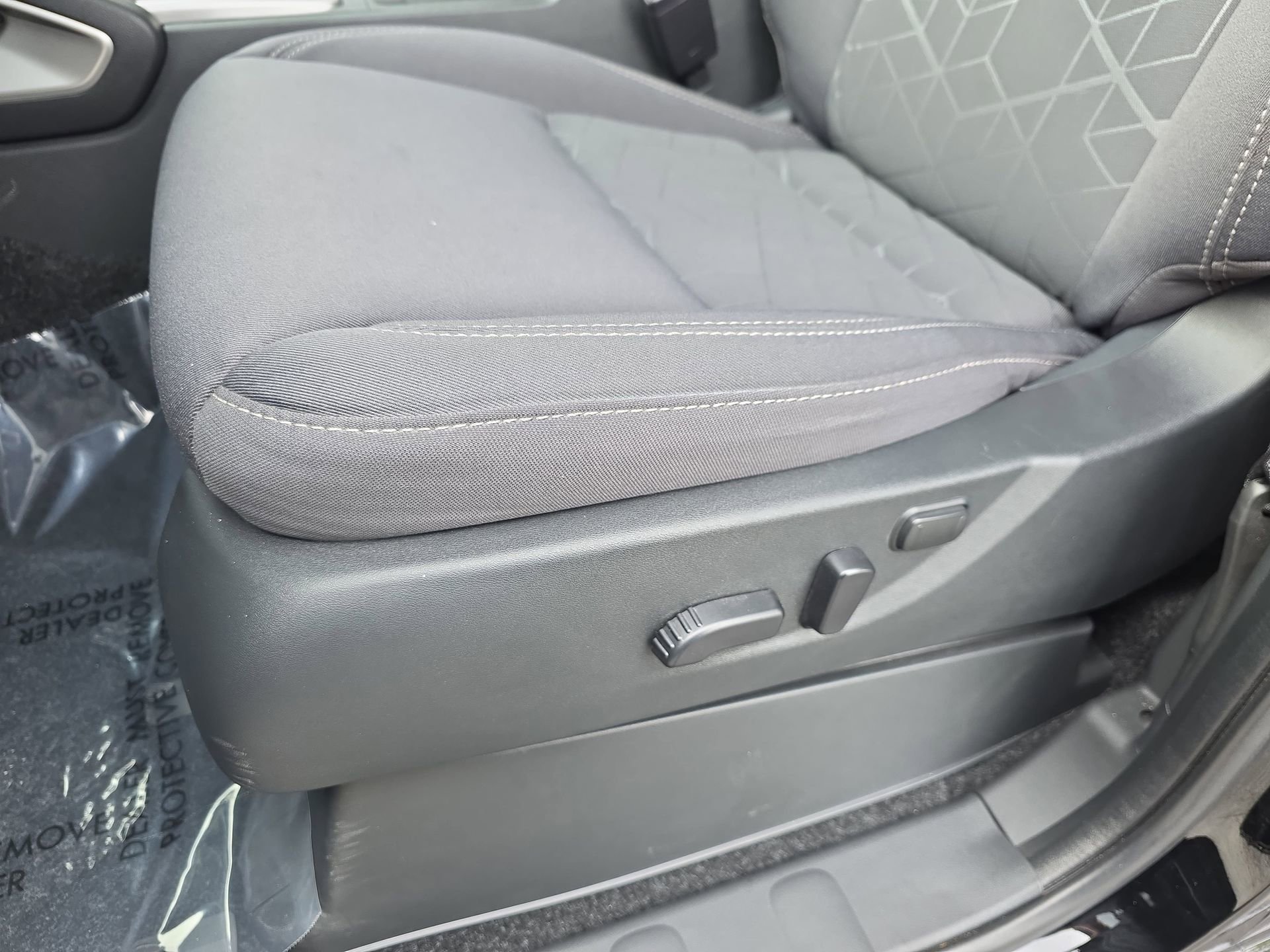 Certified 2025 Nissan Frontier SV w/ SV Convenience Package image 27