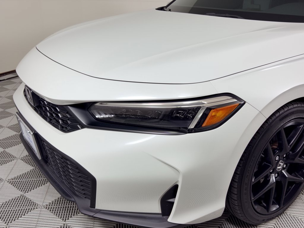 Used 2025 Honda Civic Sport image 12