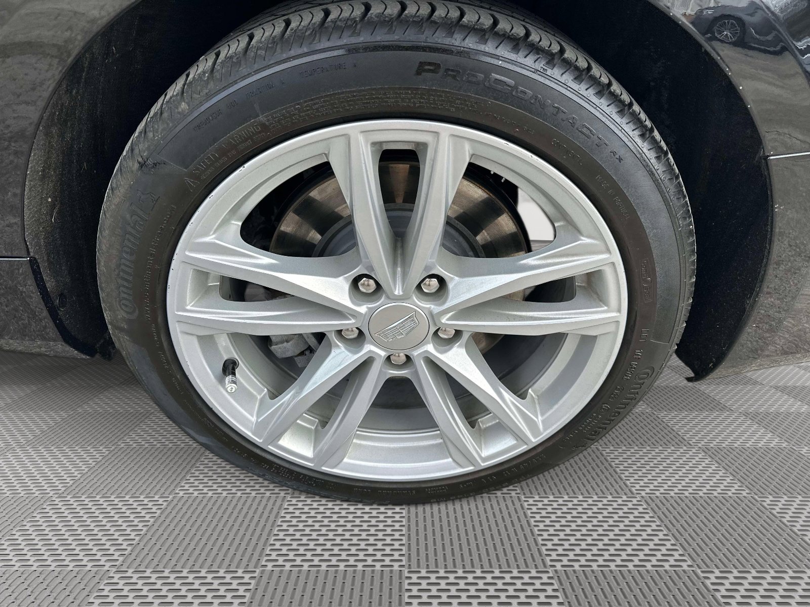 Certified 2024 Cadillac CT4 Luxury w/ Sun And Sound Package image 38