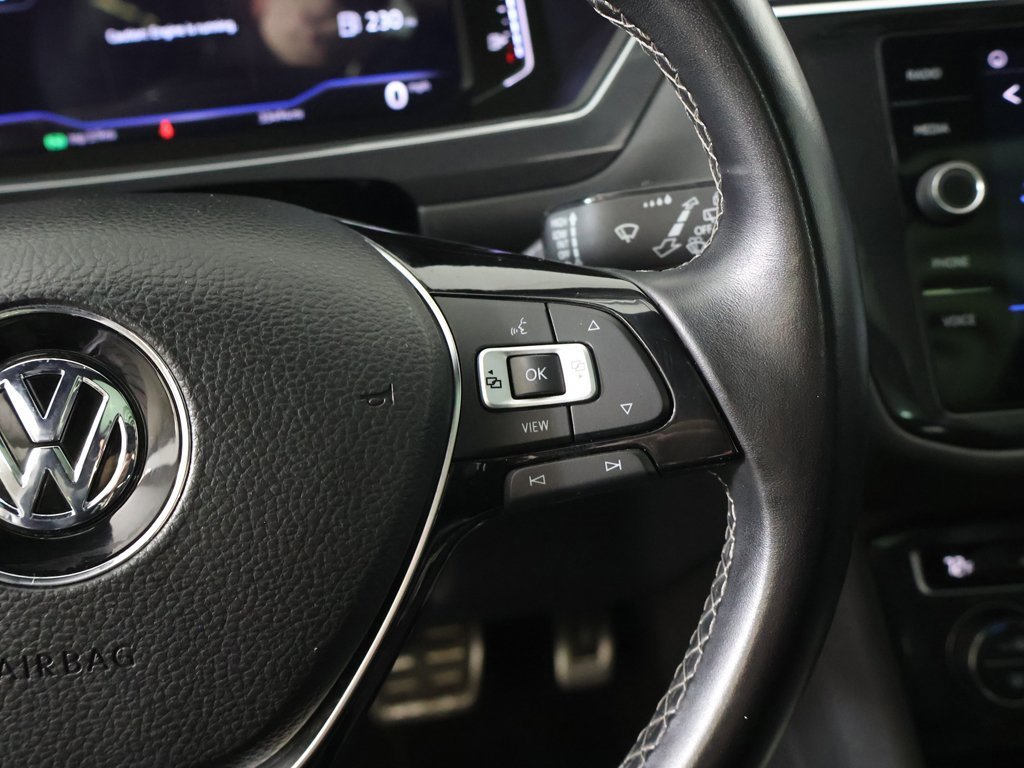 Used 2019 Volkswagen Tiguan SEL Premium R-Line image 37