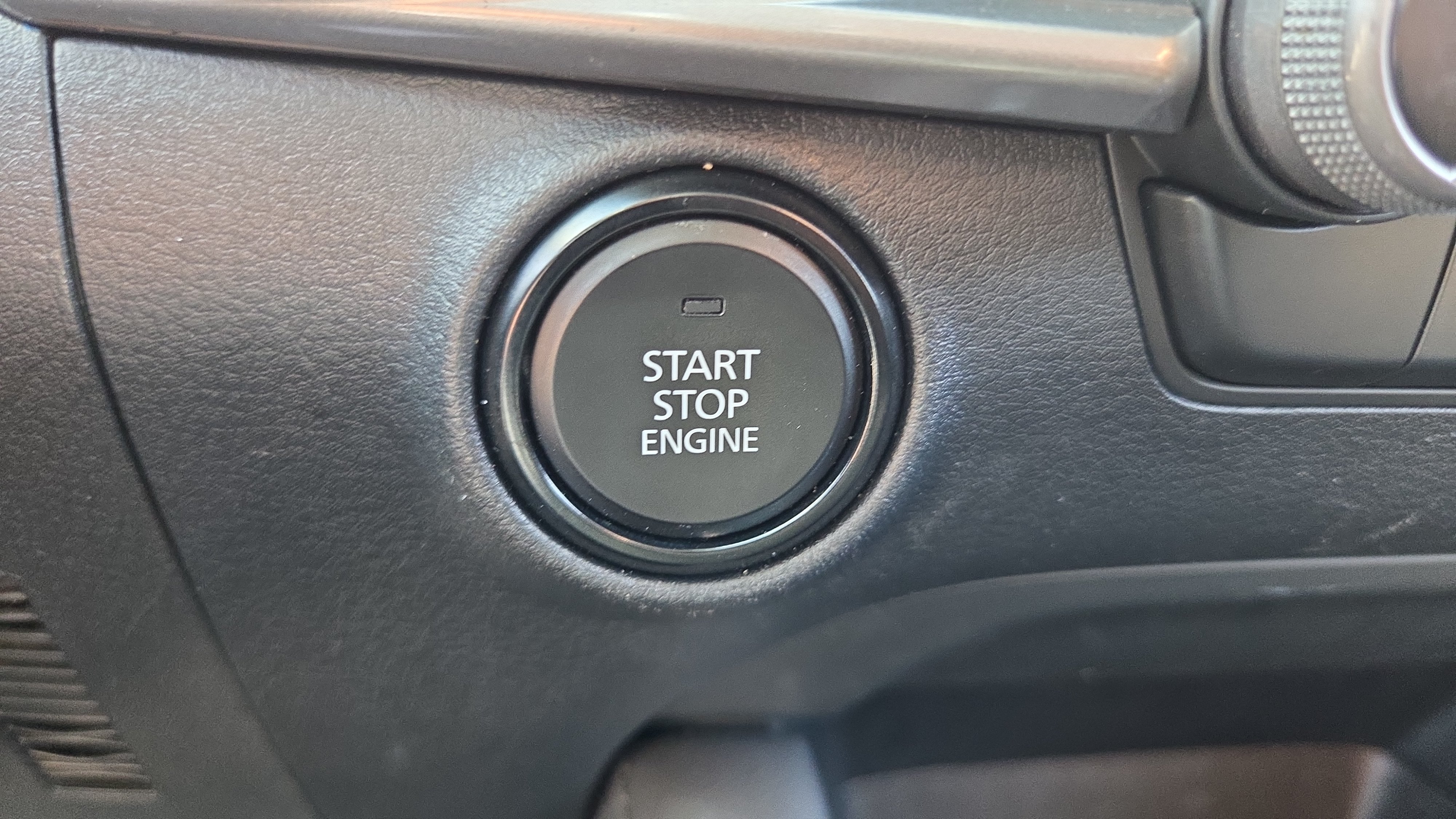 Used 2024 MAZDA MAZDA3 s FWD image 21