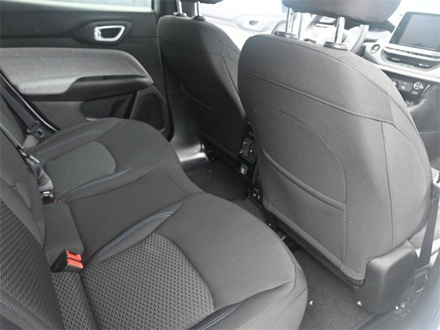 Used 2025 Jeep Compass Sport w/ Mopar Graphics Package image 15