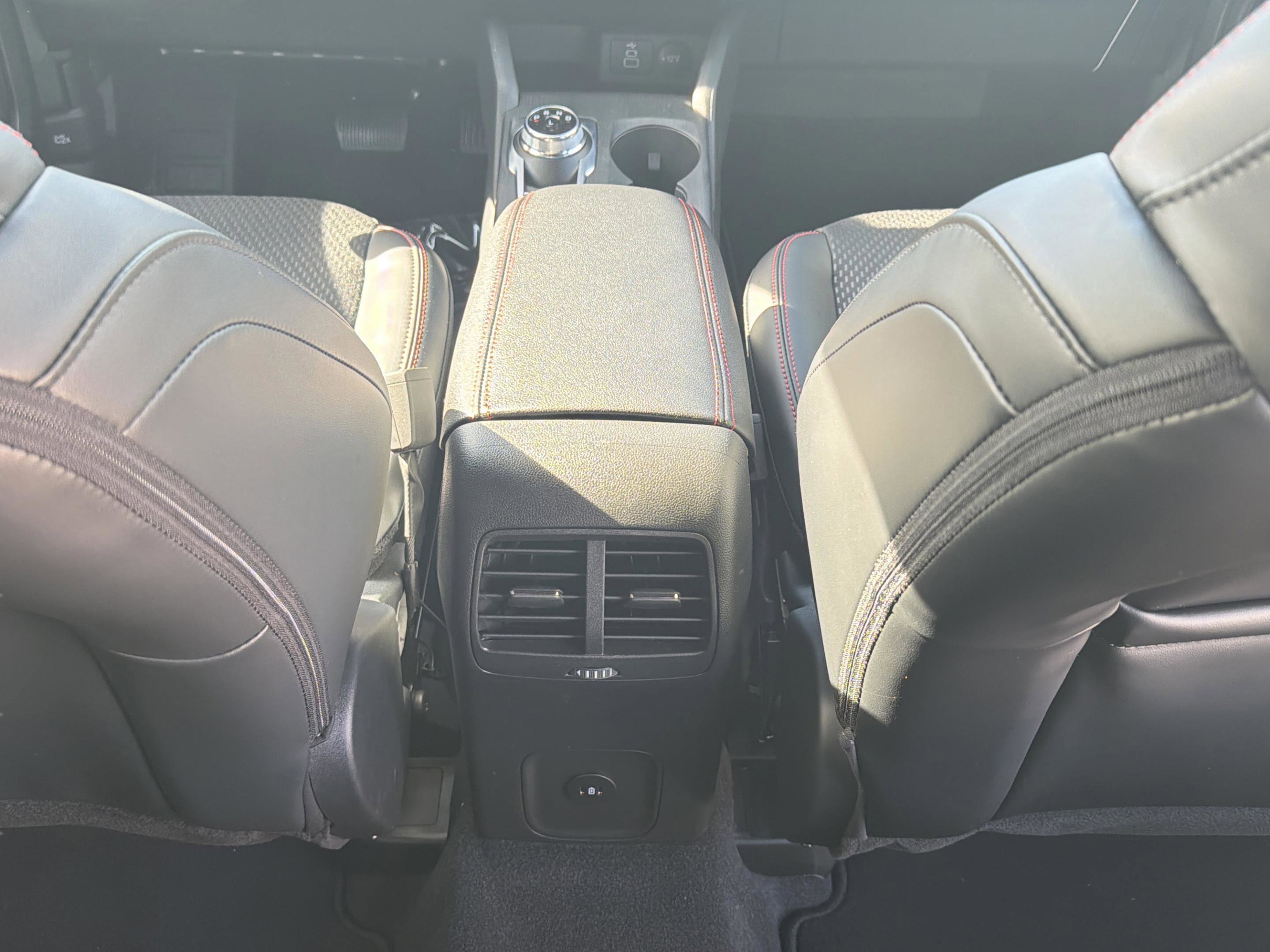 New 2026 Ford Escape ST-Line image 25