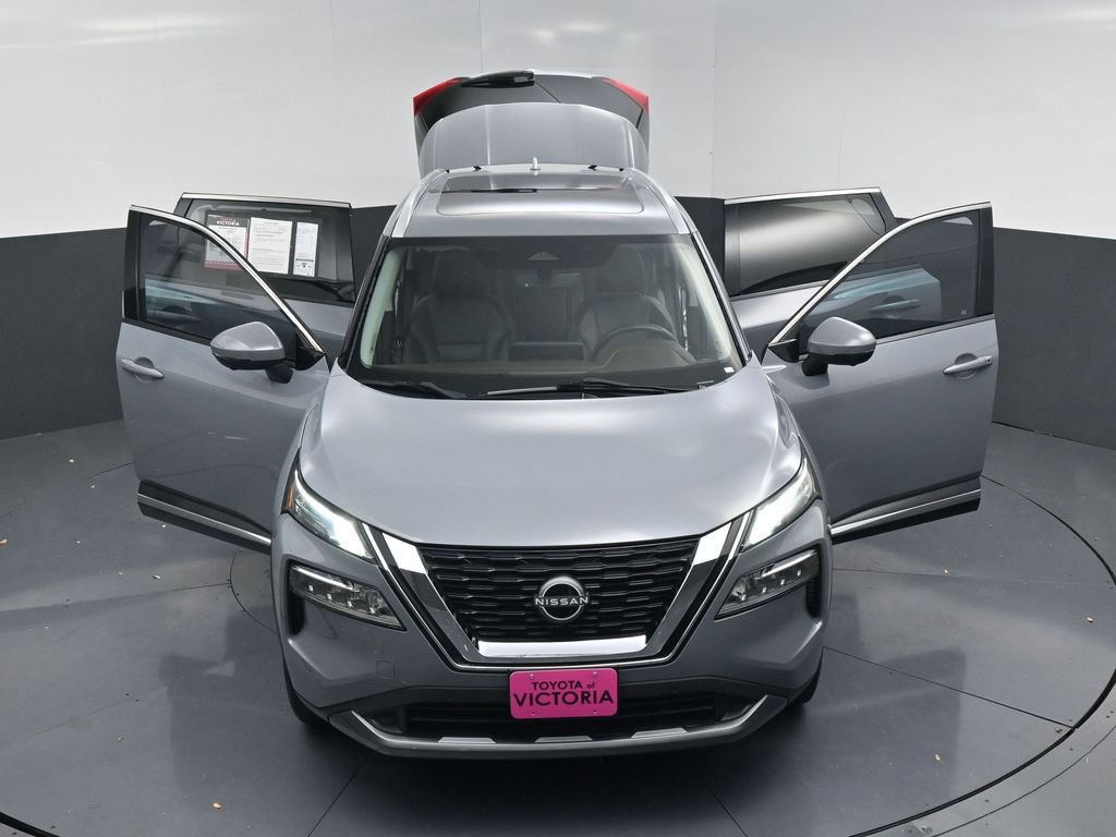 Used 2023 Nissan Rogue SL w/ SL Premium Package image 25