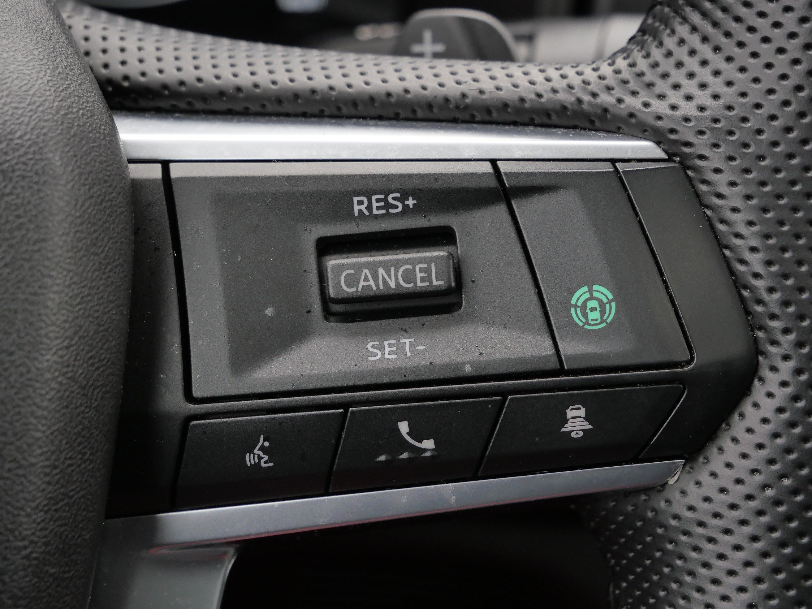 Used 2023 Mitsubishi Outlander SEL Black Edition image 32