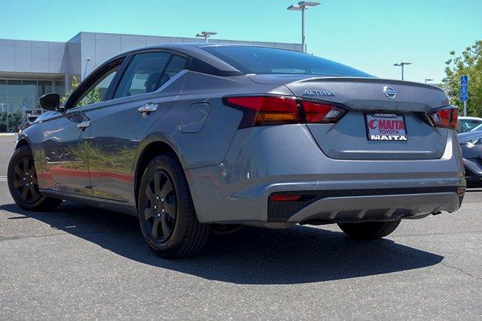 Used 2021 Nissan Altima 2.5 S FWD image 8