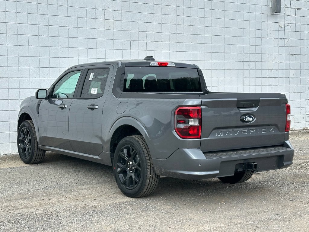 New 2026 Ford Maverick Lobo AWD/4WD image 32