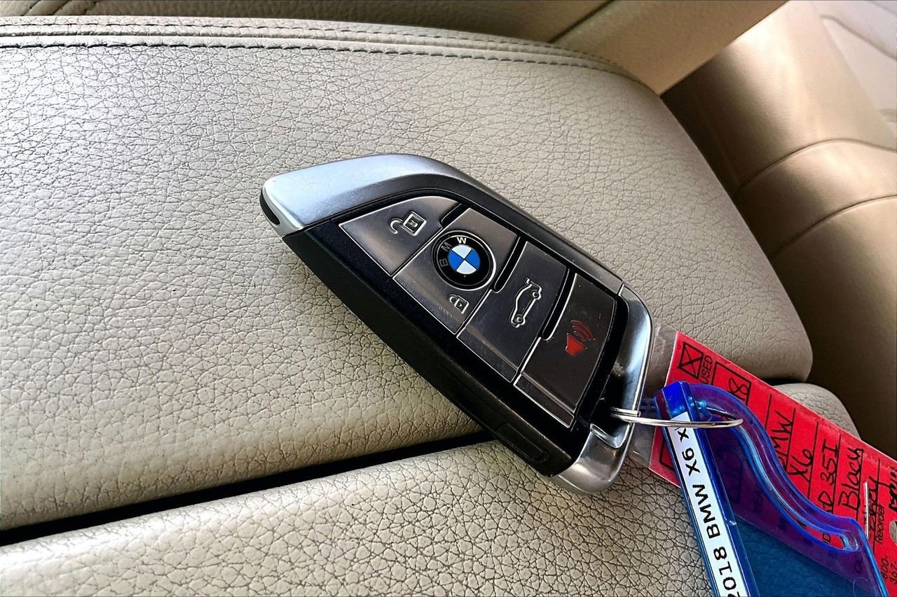 Used 2018 BMW X6 xDrive35i AWD/4WD image 35