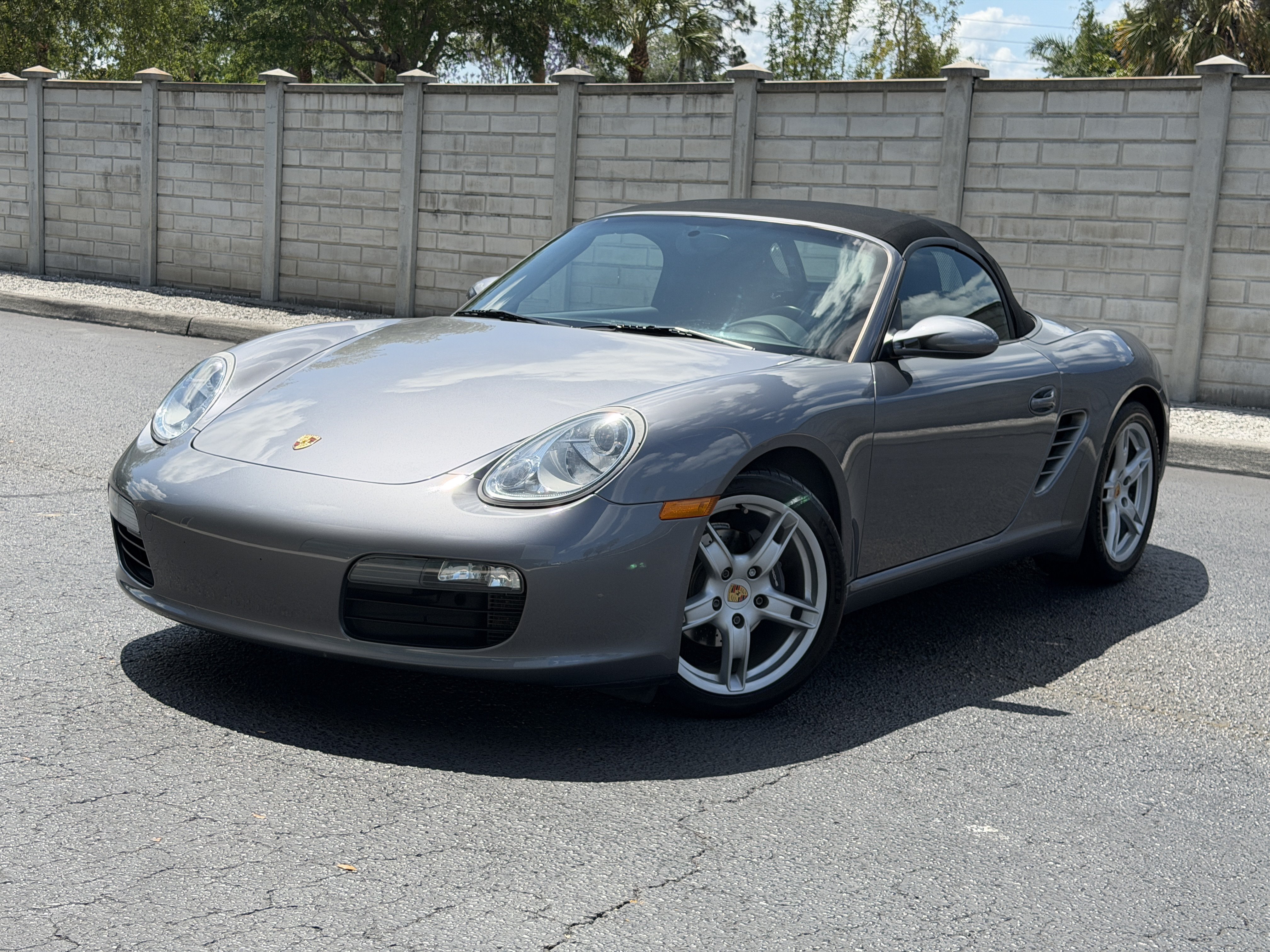Used 2005 Porsche Boxster RWD image 1