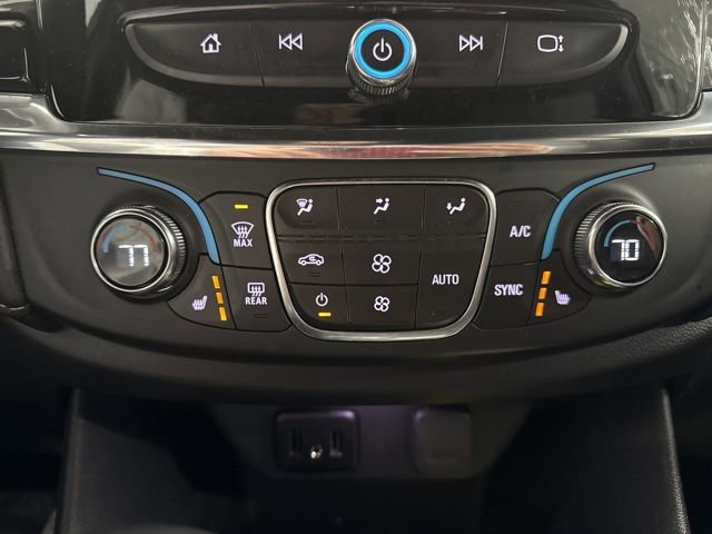 Used 2023 Chevrolet Traverse LT image 10