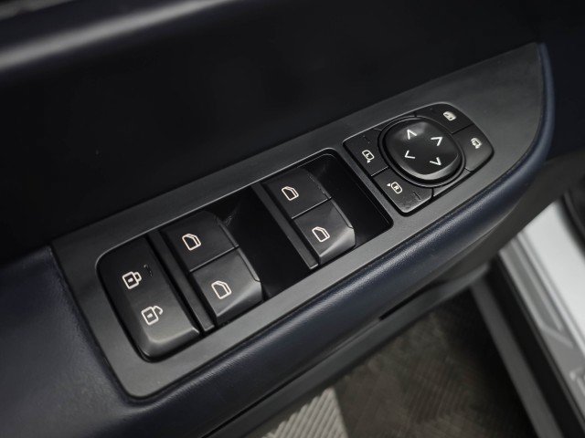 Used 2023 Fisker Ocean One AWD/4WD image 37