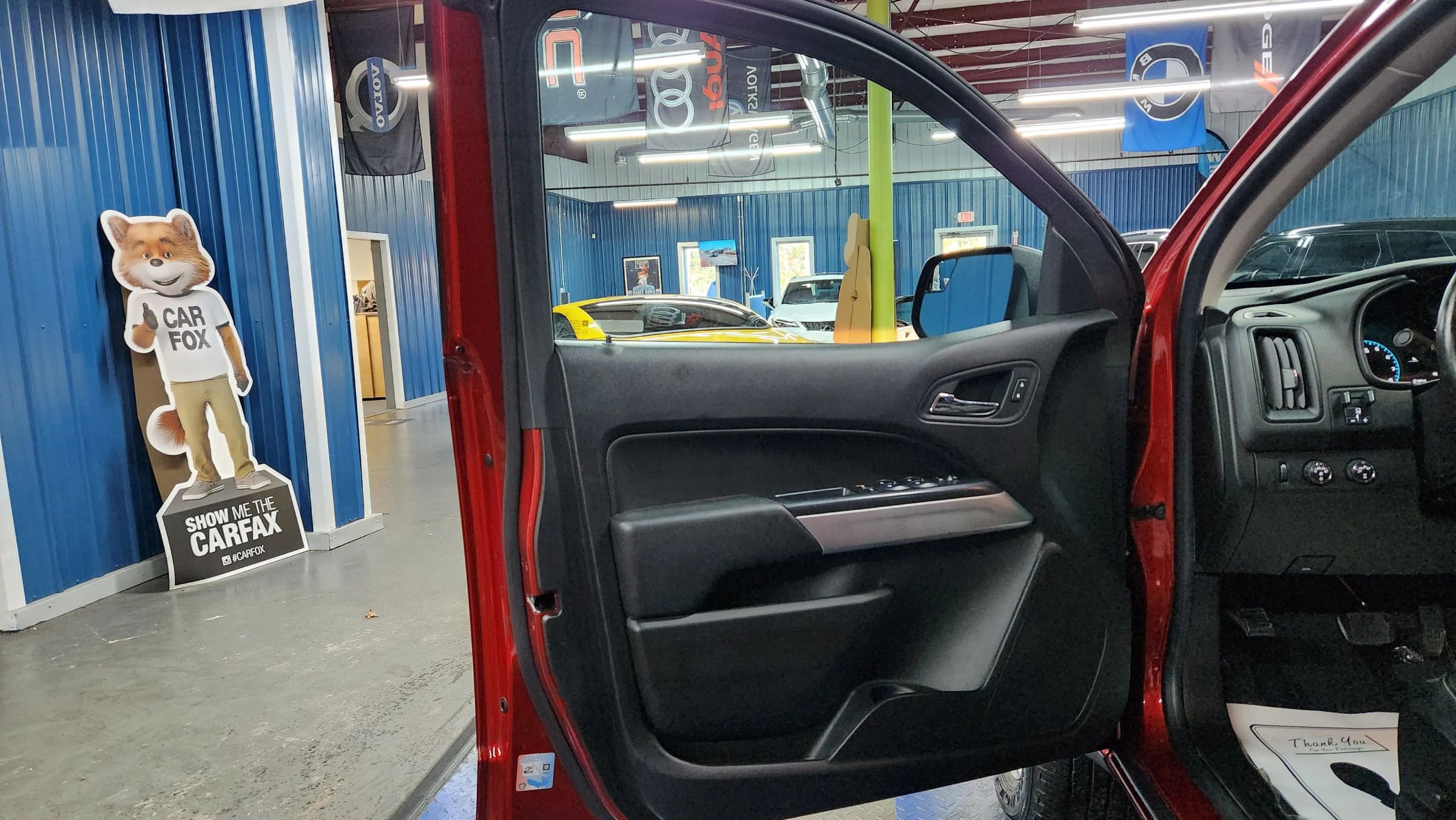 Used 2021 Chevrolet Colorado LT w/ LT Convenience Package image 6
