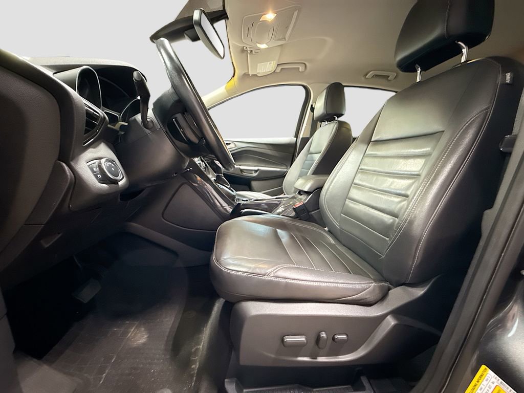 Used 2016 Ford Escape Titanium FWD image 20