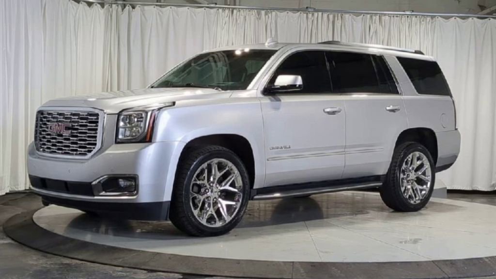 Used 2020 GMC Yukon Denali AWD/4WD image 5