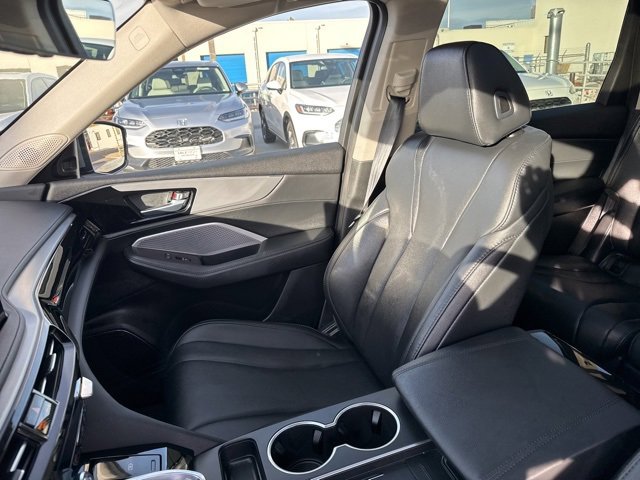 Certified 2025 Acura MDX SH-AWD image 14