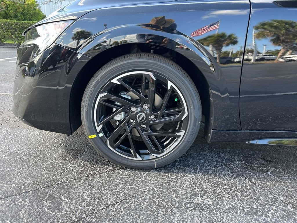 New 2026 Nissan Sentra SR w/ Floor Mat Package FWD image 49
