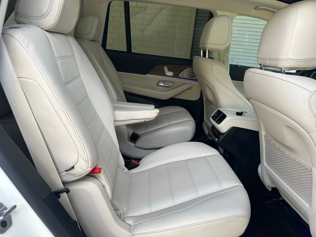 Used 2022 Mercedes-Benz GLS 450 4MATIC image 14