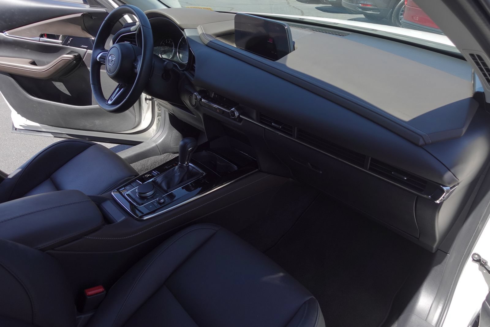 Used 2024 MAZDA CX-30 AWD 2.5 S w/ Premium Package image 13