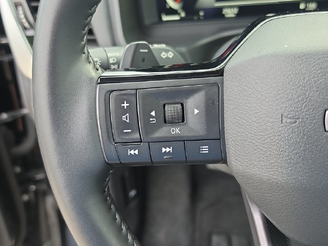 Certified 2026 Nissan Rogue SL AWD/4WD image 30