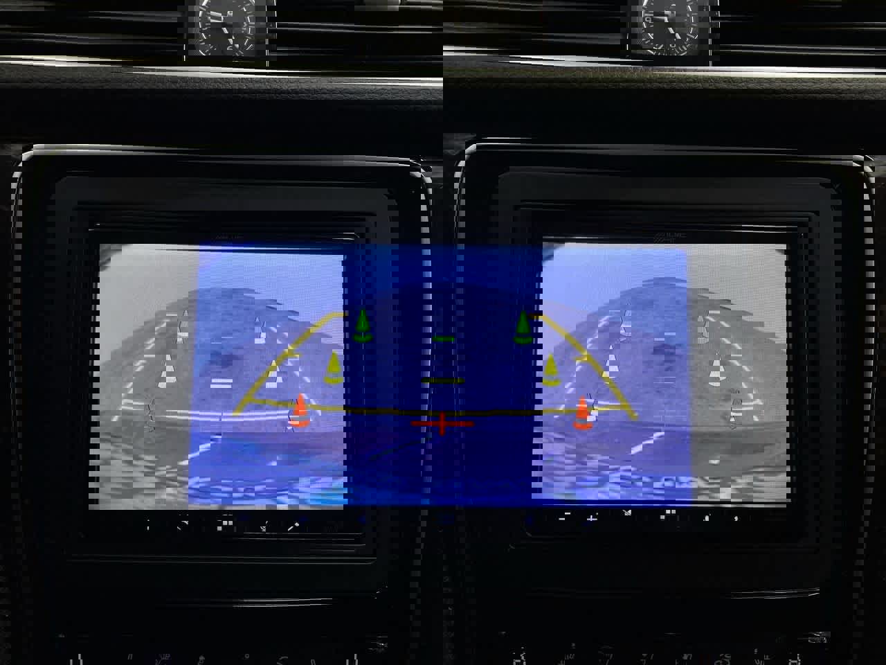 Used 2014 Volkswagen Passat TDI SEL Premium image 27