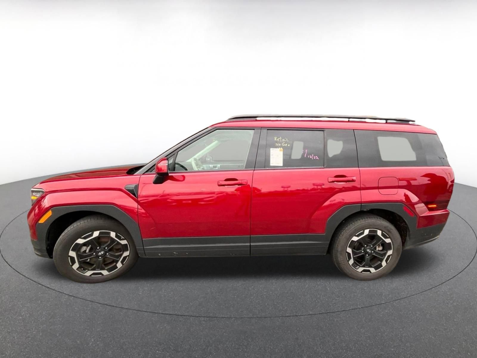 Used 2025 Hyundai Santa Fe SEL image 4