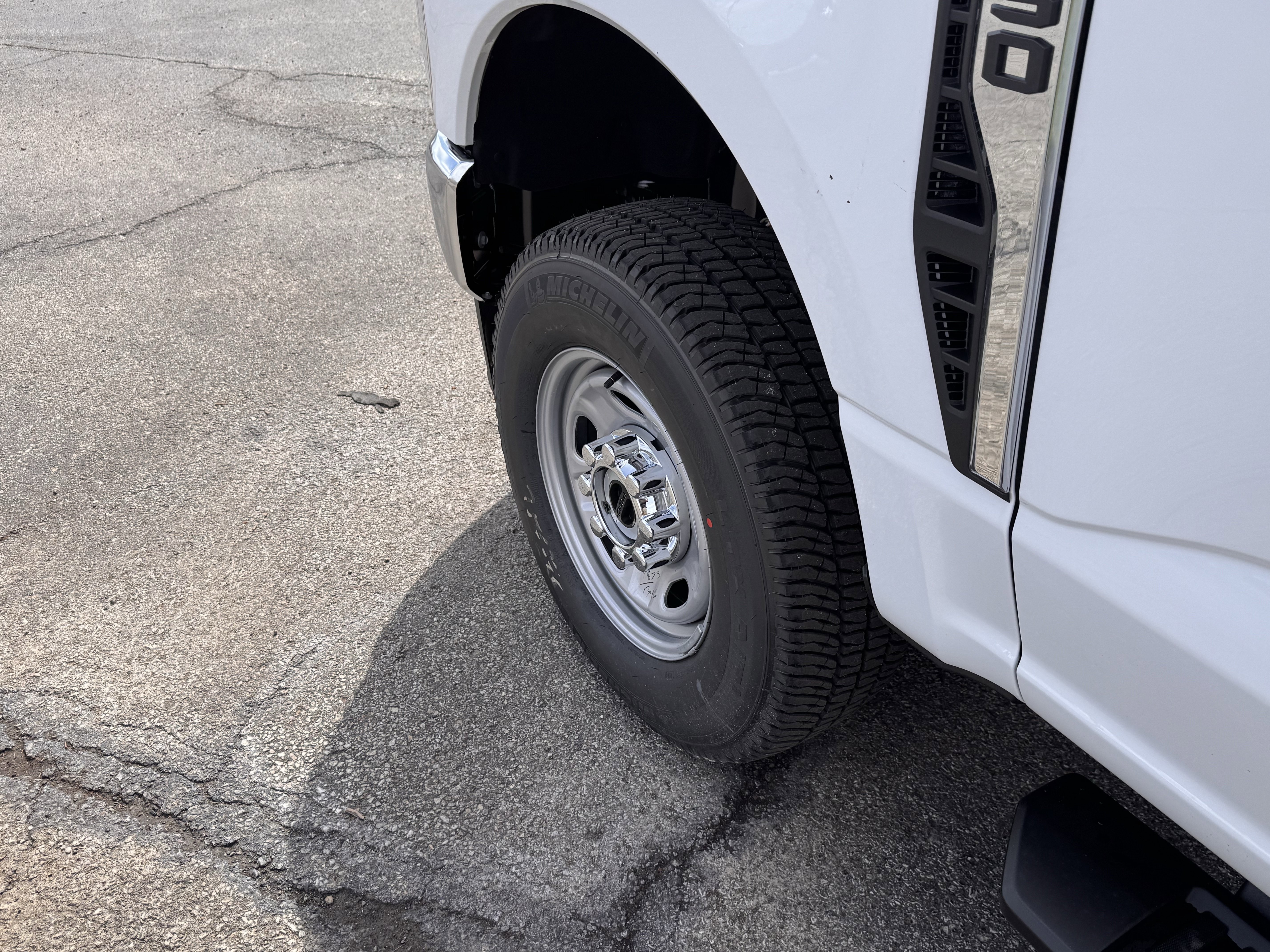 New 2026 Ford F250 XL image 8