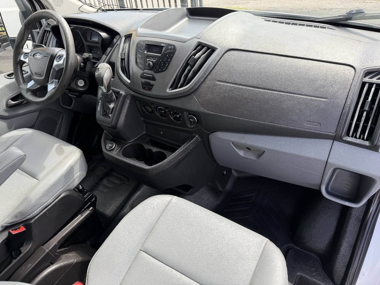 Used 2018 Ford Transit 250 148 Medium Roof RWD image 10