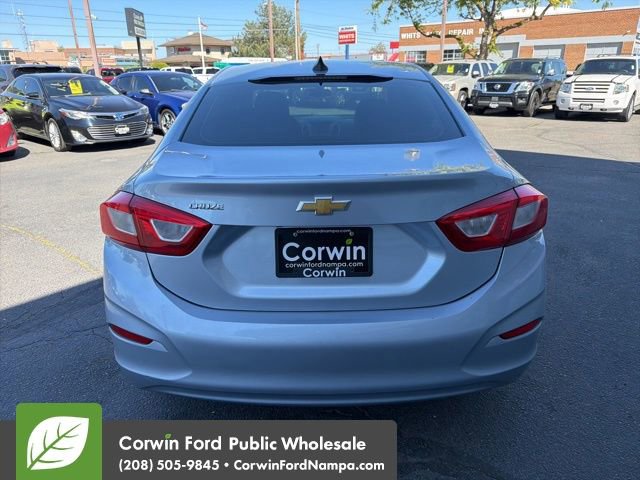 Used 2017 Chevrolet Cruze LS FWD image 6