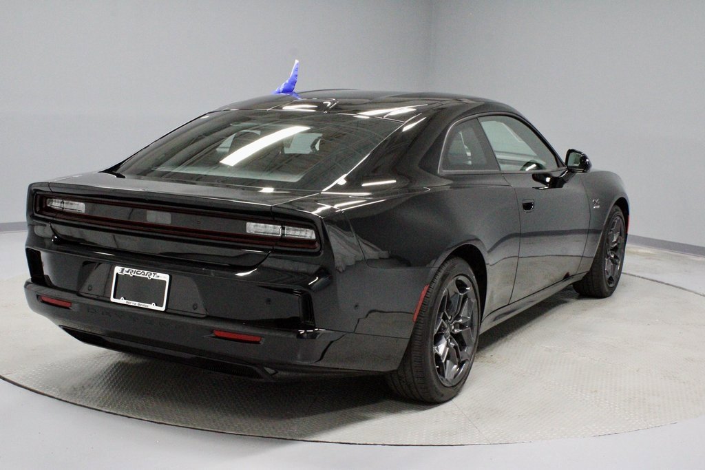 Used 2025 Dodge Charger R/T w/ Quick Order Package 25M R/T image 11