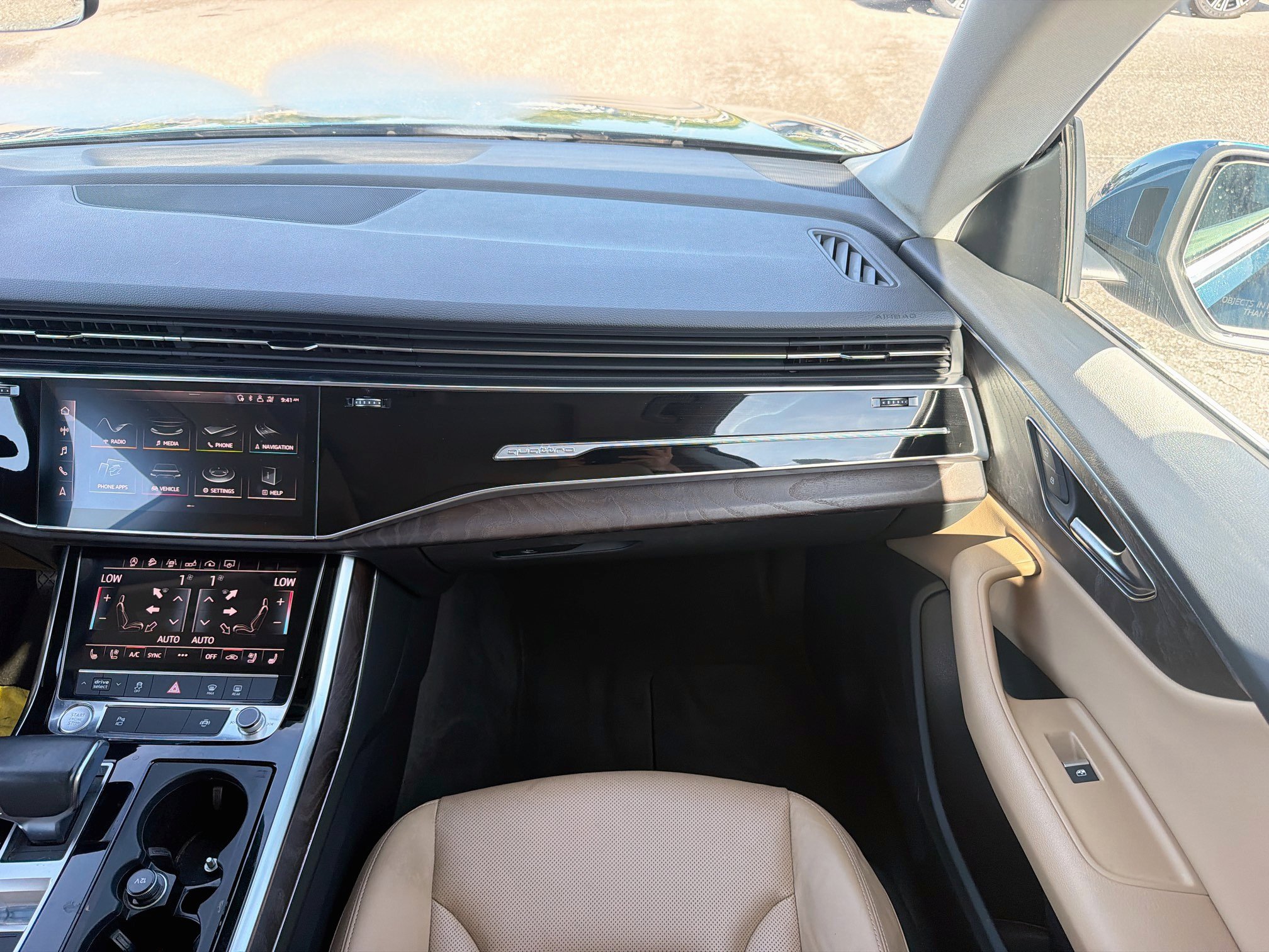 Used 2019 Audi Q8 Premium Plus AWD/4WD image 18