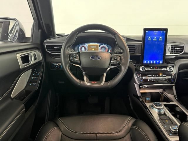Used 2023 Ford Explorer ST w/ Equipment Group 401A AWD/4WD image 26