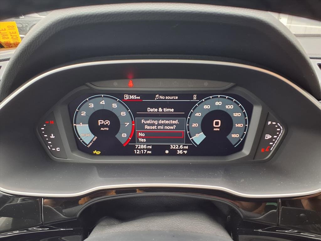 Used 2025 Audi Q3 2.0T Premium w/ Convenience Package image 15