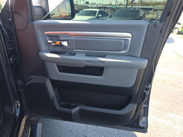 Used 2018 RAM 1500 Lone Star AWD/4WD image 23