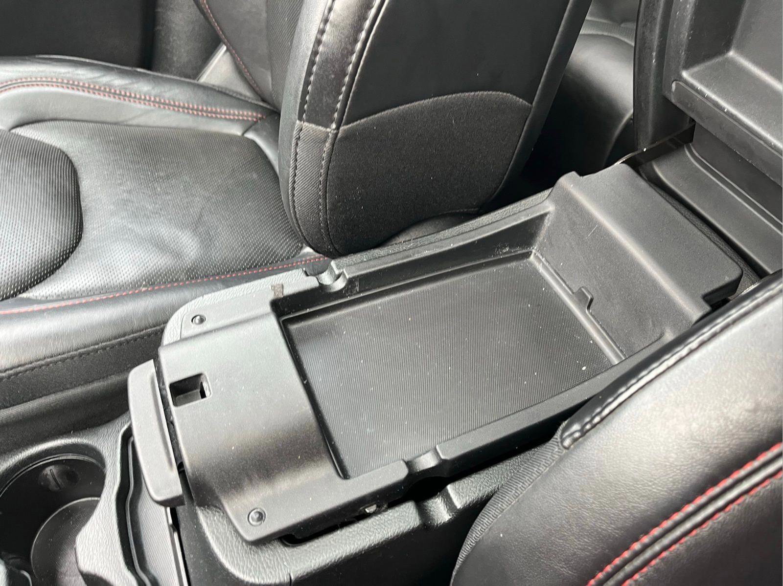 Used 2019 Jeep Cherokee Trailhawk image 22