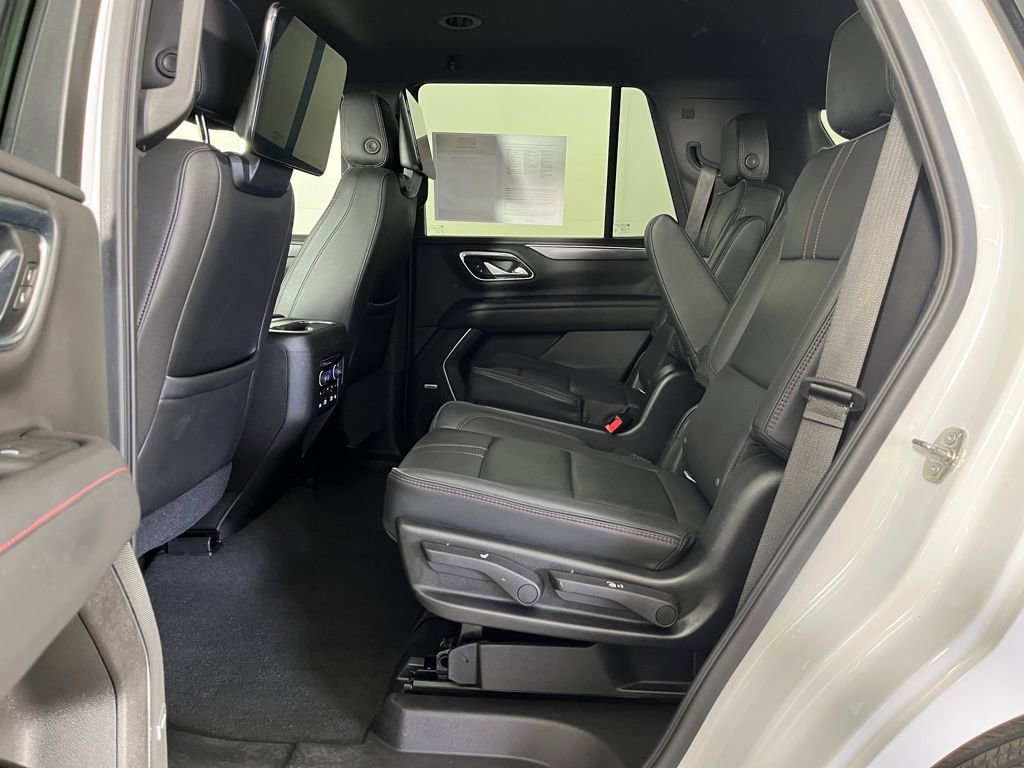Used 2021 Chevrolet Tahoe RST w/ Luxury Package image 13