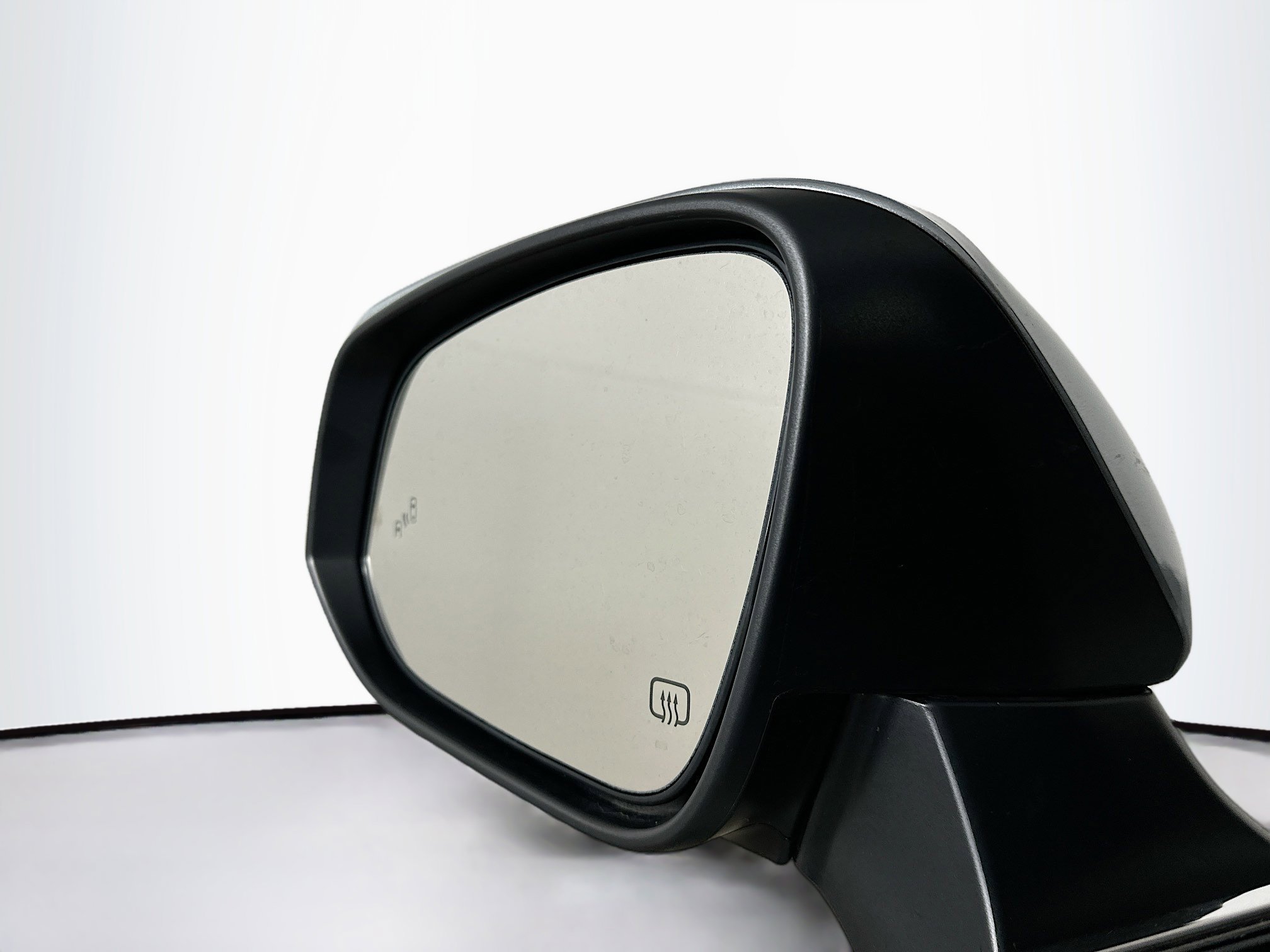 Used 2024 Toyota Highlander LE image 16