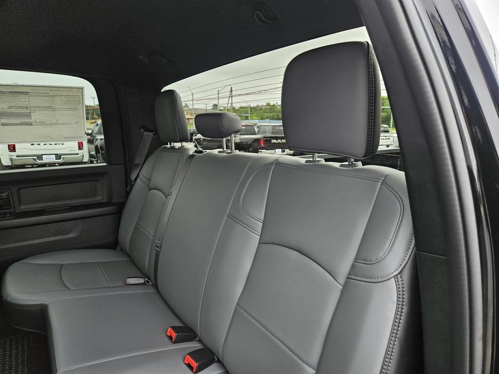 New 2026 RAM 3500 Tradesman AWD/4WD image 28