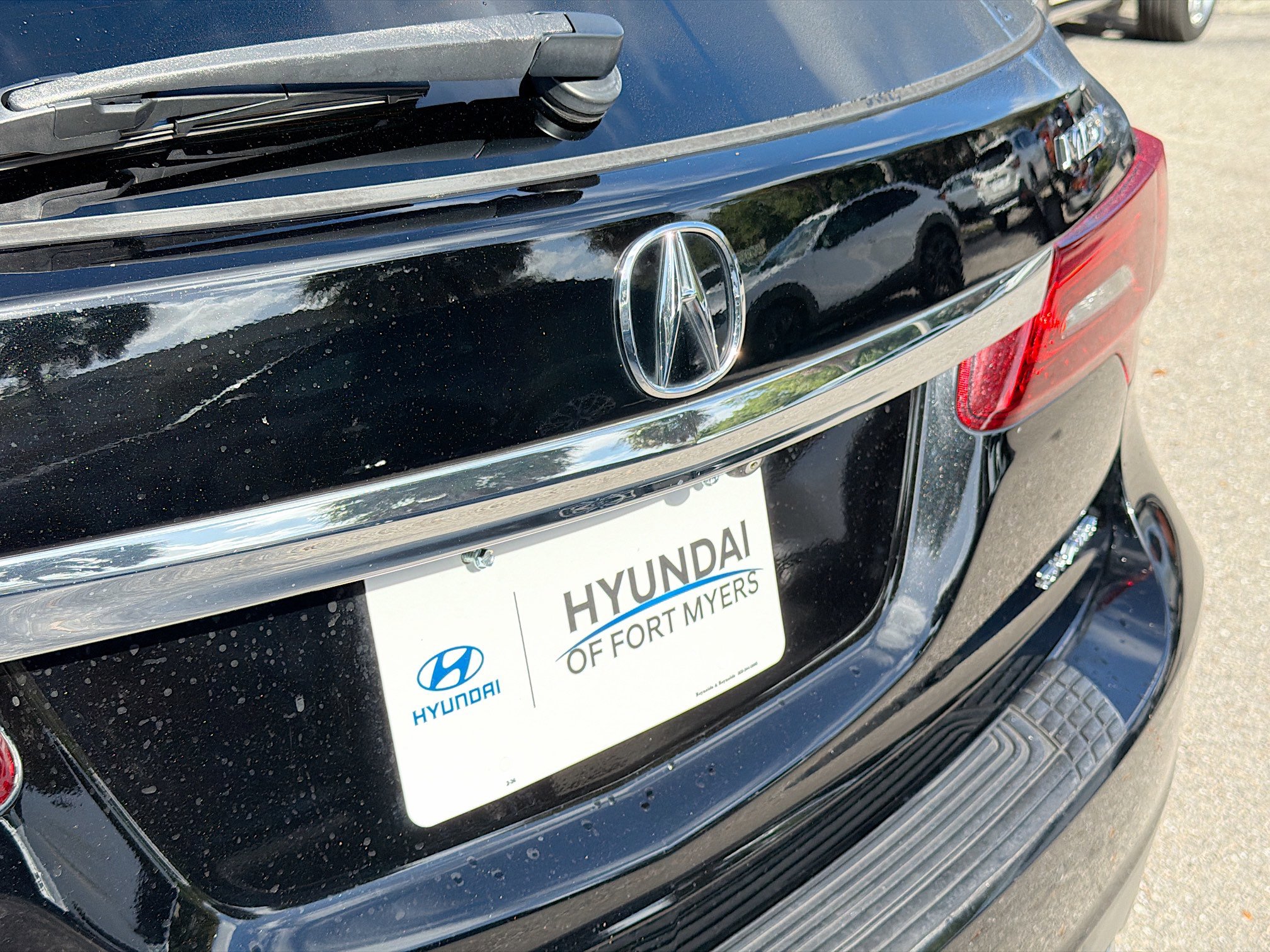 Used 2020 Acura MDX SH-AWD w/ Technology Package image 11