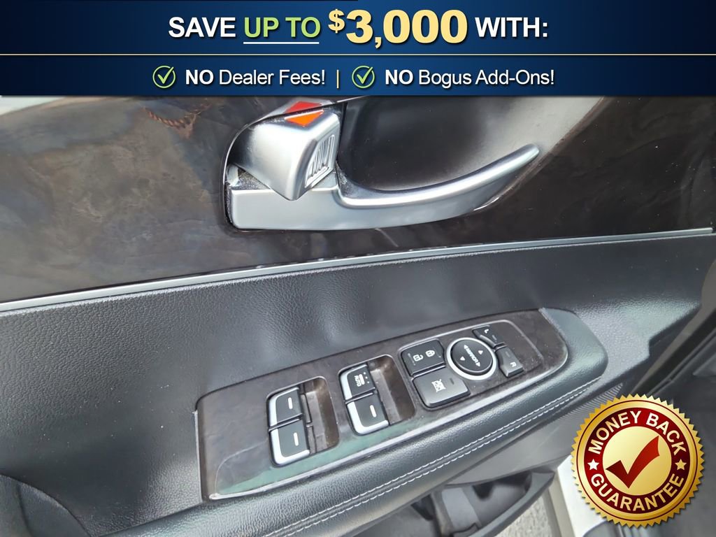 Used 2017 Kia Sorento LX w/ LX Convenience Package image 16