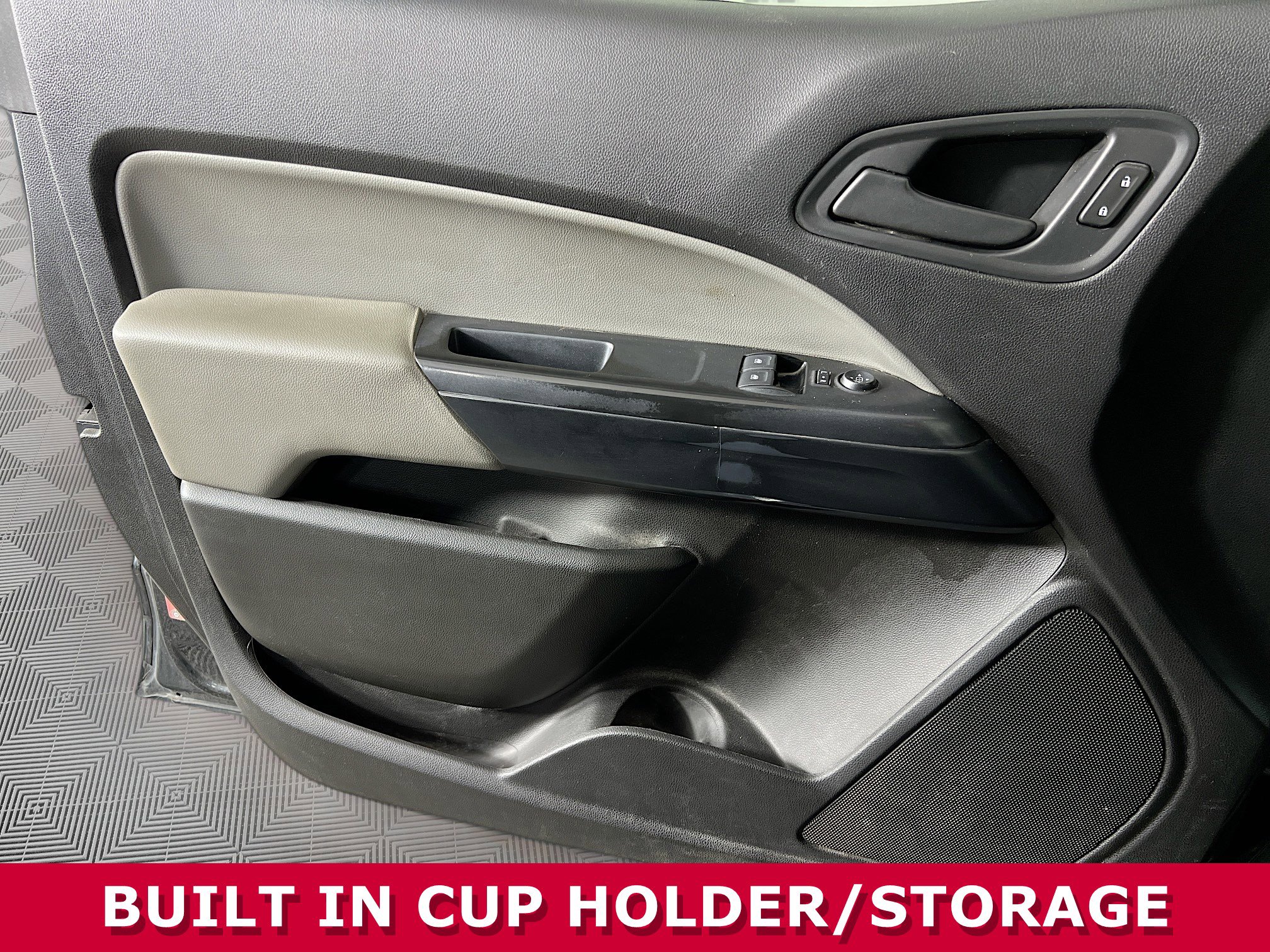 Used 2018 Chevrolet Colorado W/T w/ Custom Special Edition image 15