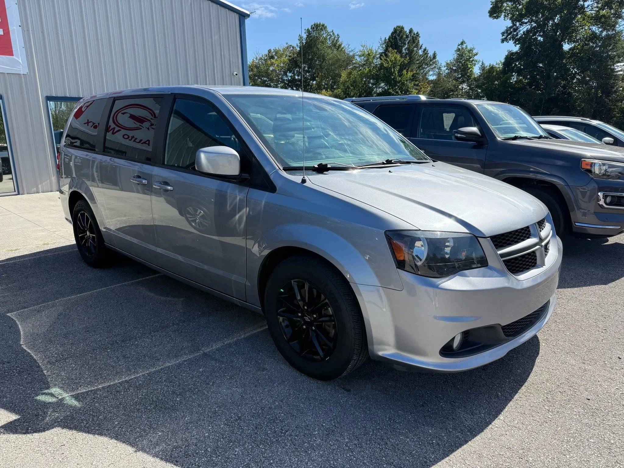 Used 2019 Dodge Grand Caravan GT image 16