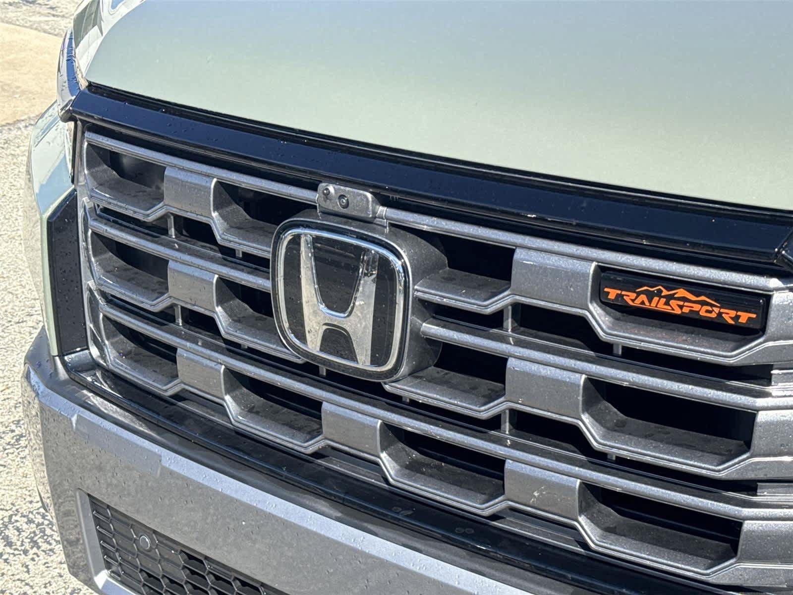 Used 2026 Honda Pilot TrailSport image 10