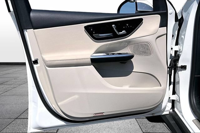 Certified 2026 Mercedes-Benz GLC 300 4MATIC image 23