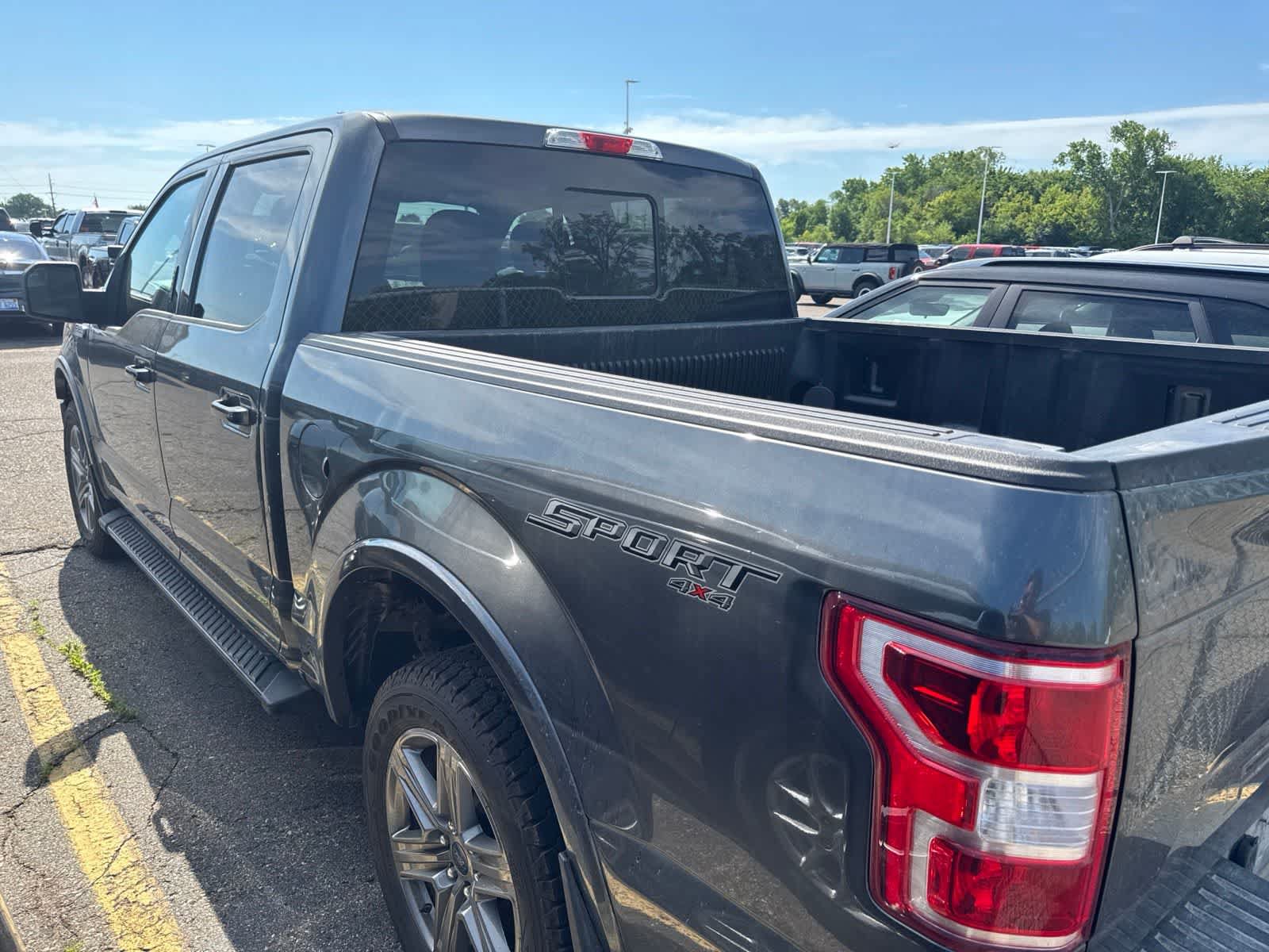 Used 2020 Ford F150 XLT w/ Equipment Group 302A Luxury AWD/4WD image 21