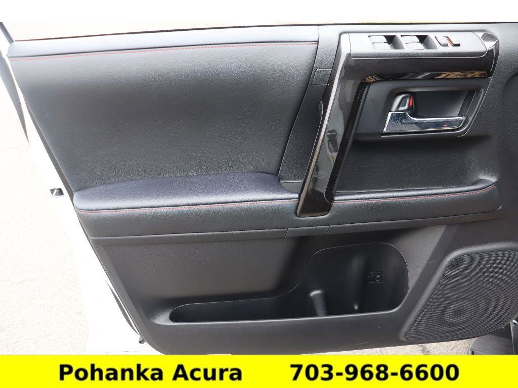 Used 2024 Toyota 4Runner TRD Off-Road Premium image 31