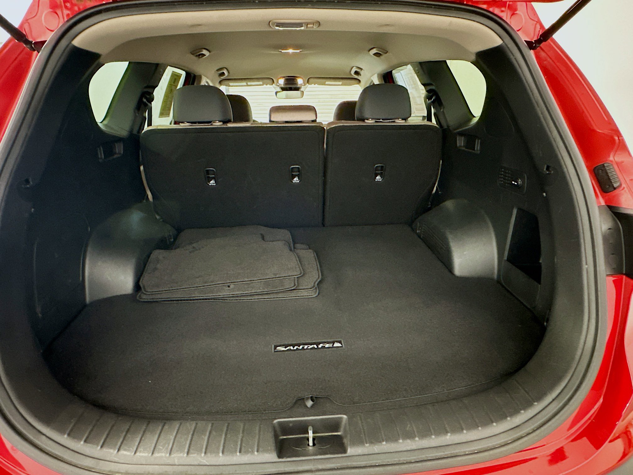 Used 2023 Hyundai Santa Fe SE w/ Cargo Package image 29