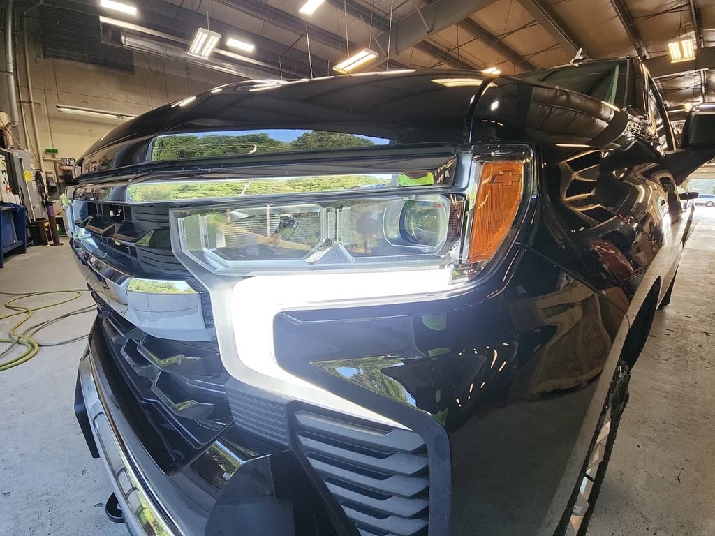 Certified 2023 Chevrolet Silverado 1500 LT AWD/4WD image 31